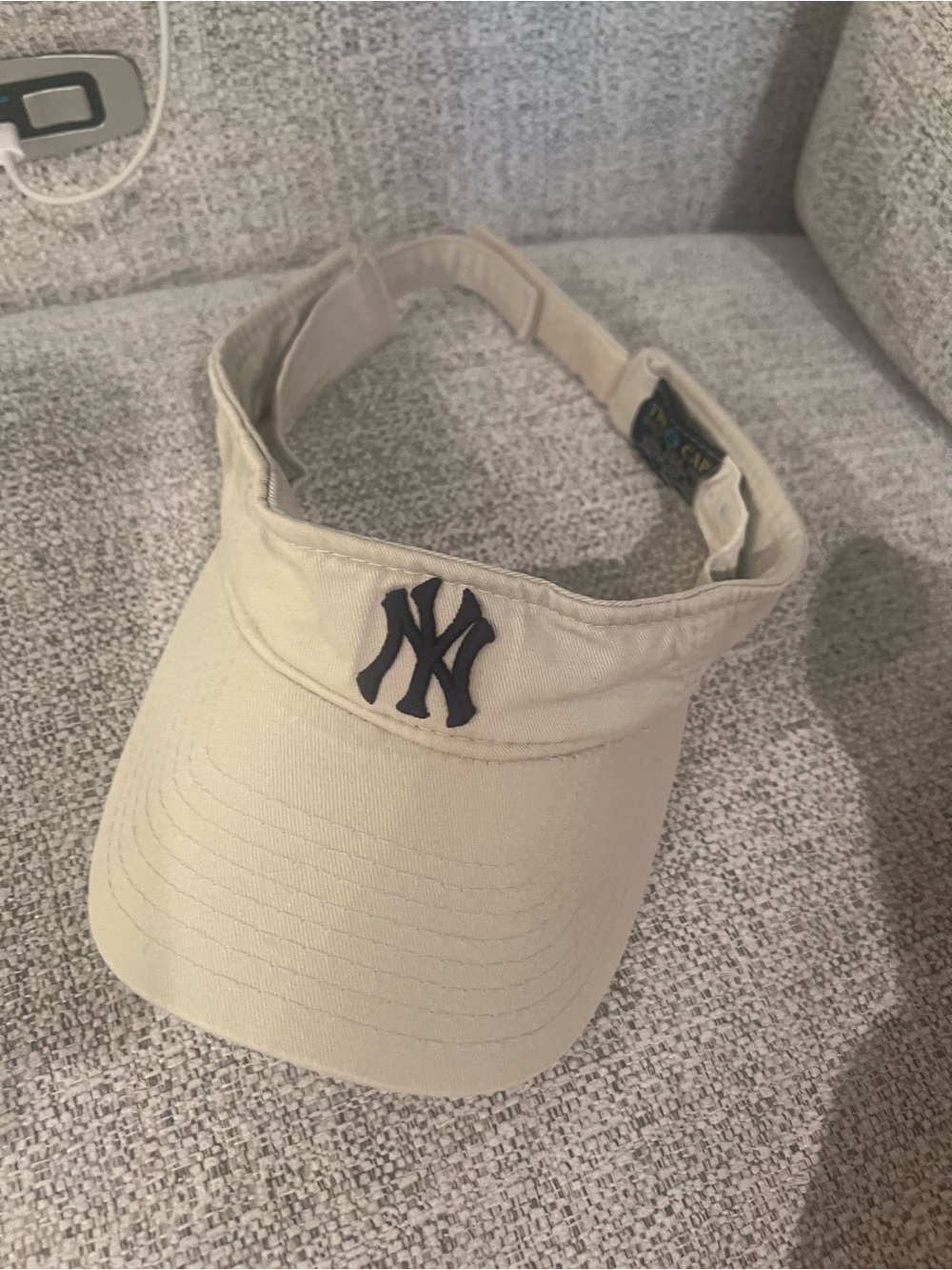 New York Yankees Beige Cotton Visor